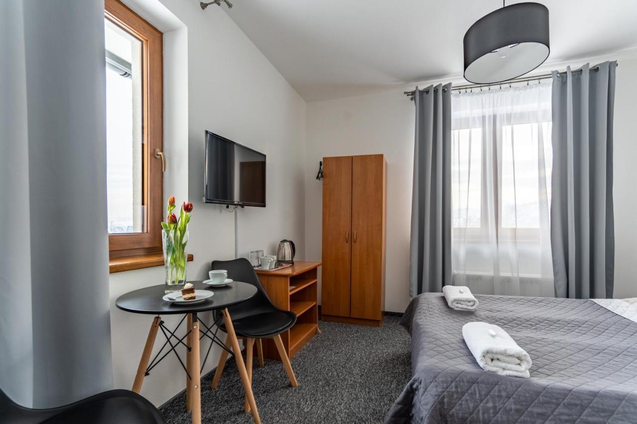 Villa 84 & Apartments Jacuzzi & Sauna Zakopane Dış mekan fotoğraf