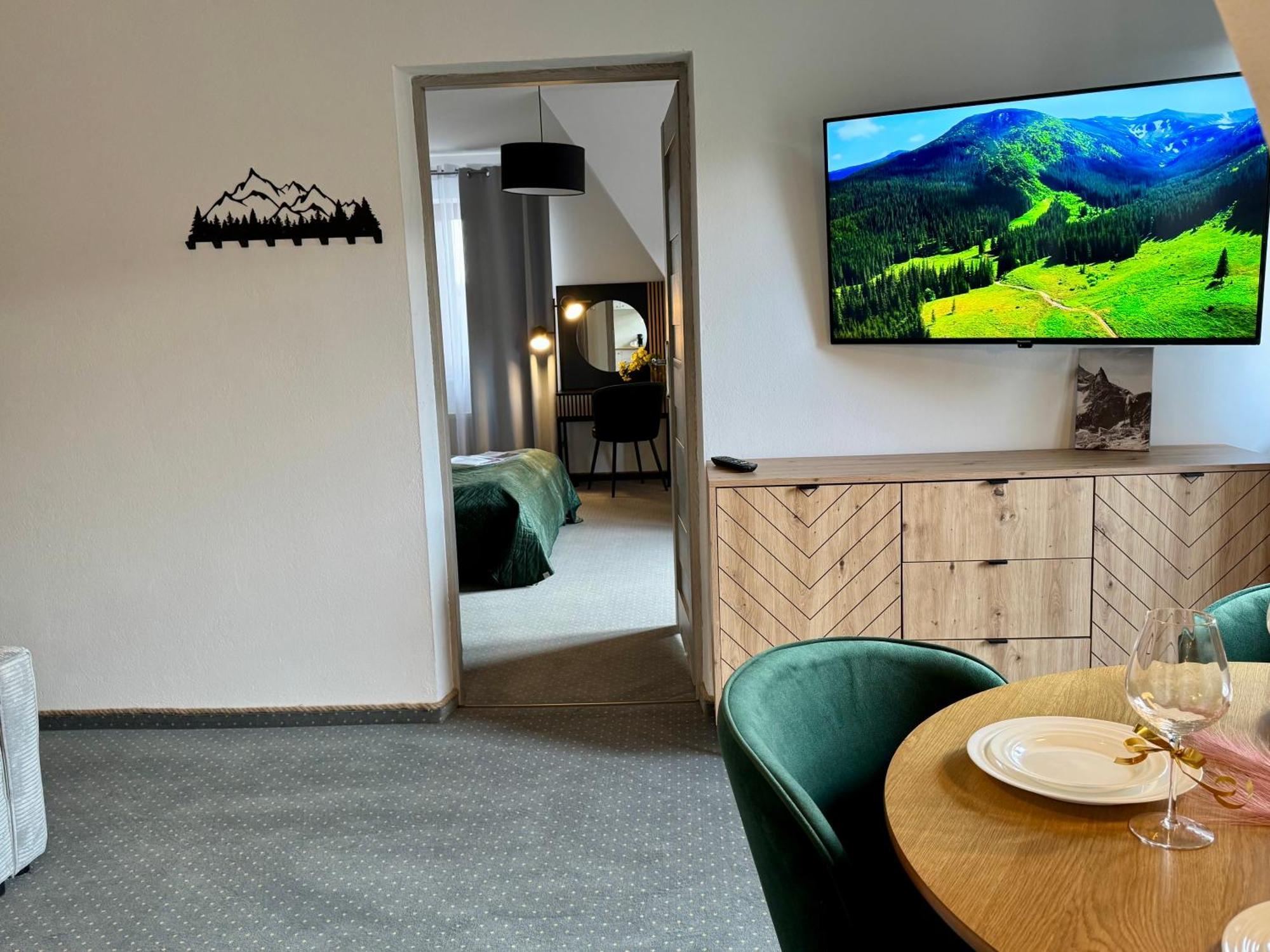 Villa 84 & Apartments Jacuzzi & Sauna Zakopane Dış mekan fotoğraf